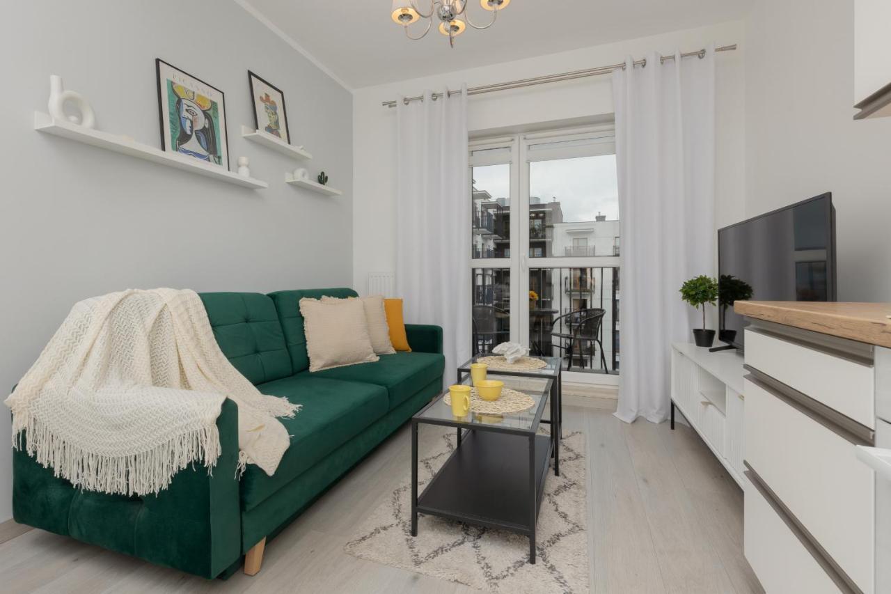 Cozy Apartment With Parking Bakalarska By Noclegi Renters ワルシャワ エクステリア 写真
