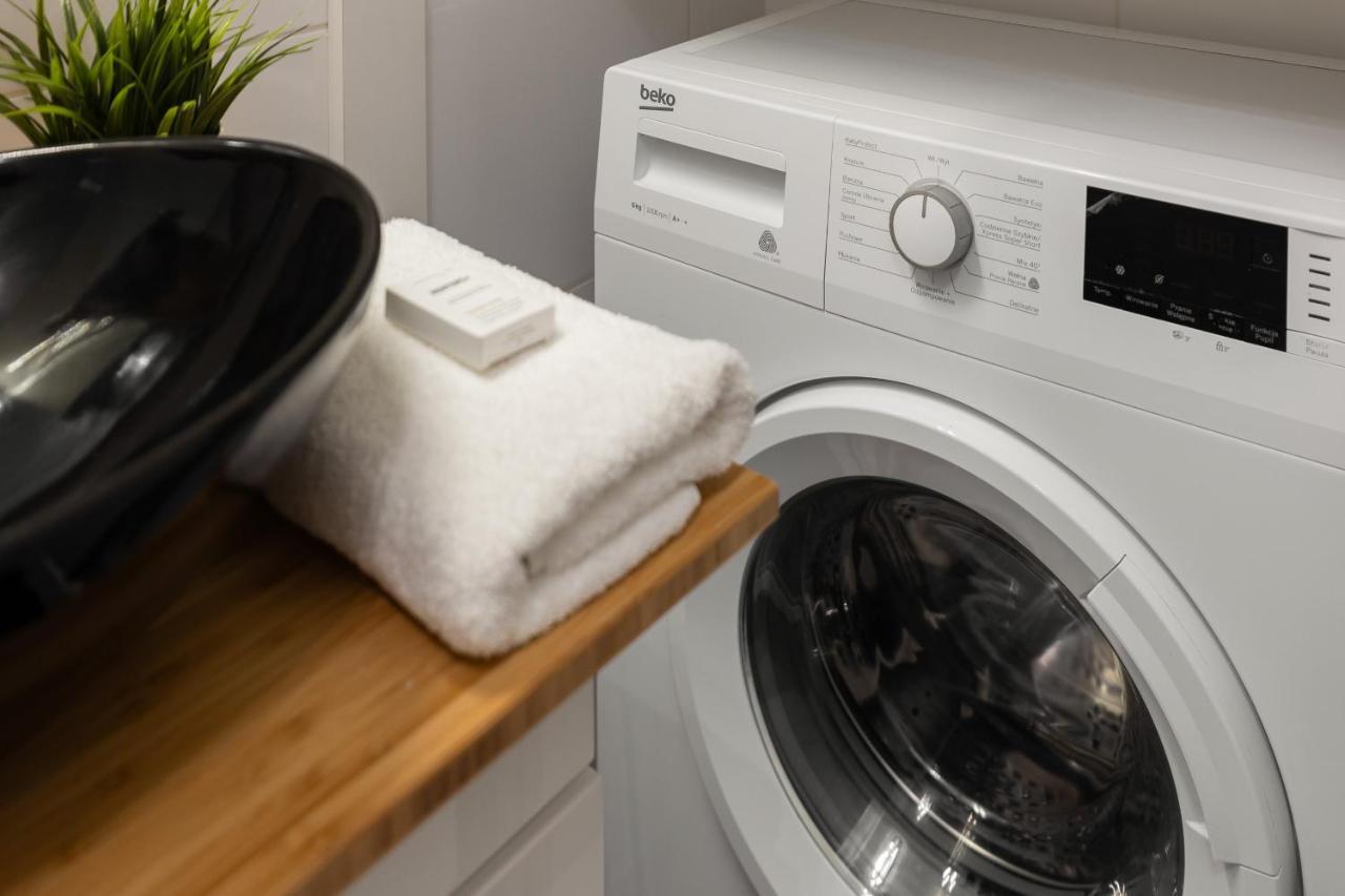 Cozy Apartment With Parking Bakalarska By Noclegi Renters ワルシャワ エクステリア 写真